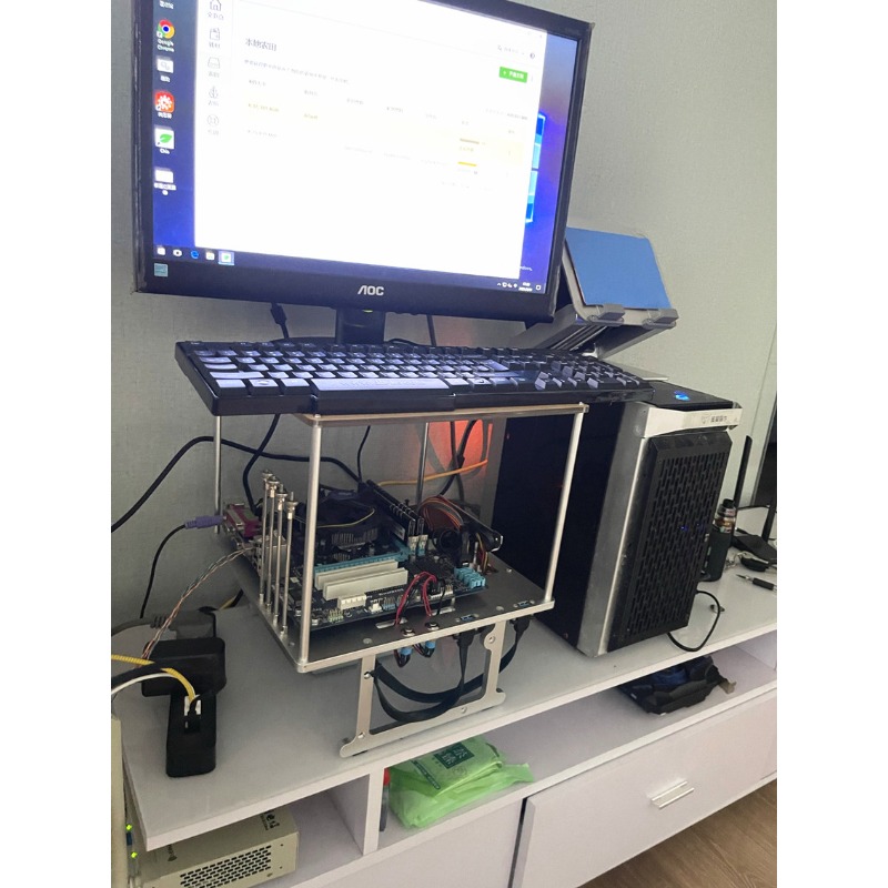 オープンフレームアルミ製コンピューターケース、MATXマザー - Aluminum Open Frame Test Bench Water Cooling のレビューと価格